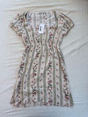 Reformation Floral Zello Dress💐